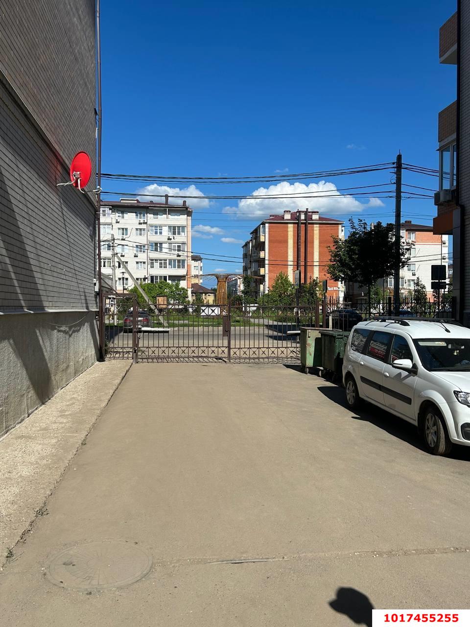 Фото №6: Студия 23&nbsp;м², 5/5&nbsp;эт. - Российский, мкр. Прикубанский внутригородской округ, ул. имени В.М. Комарова