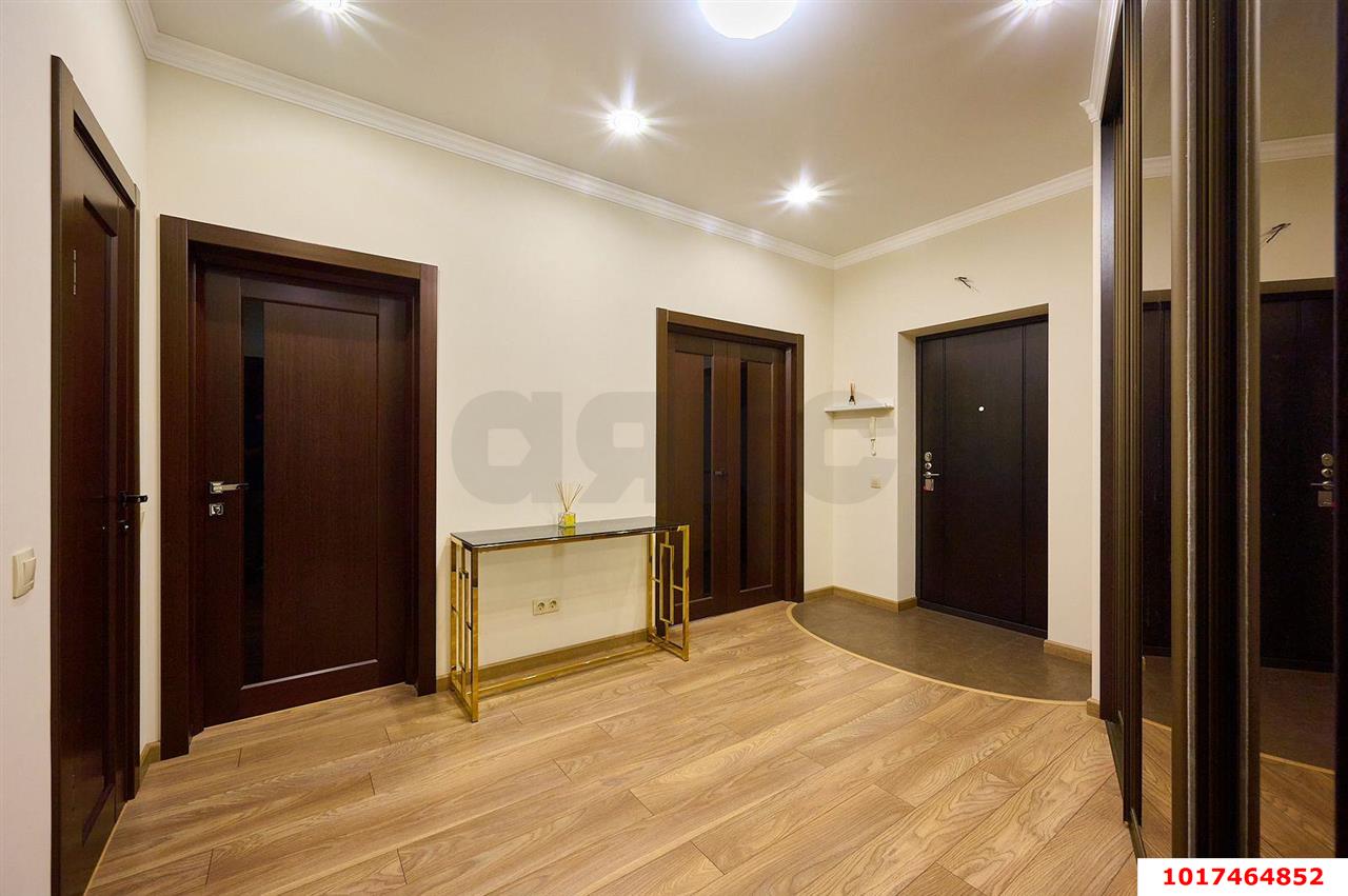Фото №12: 2-комнатная квартира 80&nbsp;м², 18/20&nbsp;эт. - Краснодар, Западный внутригородской округ, ЖК Октябрьский, мкр. Центральный, ул. Октябрьская, 181/2к3
