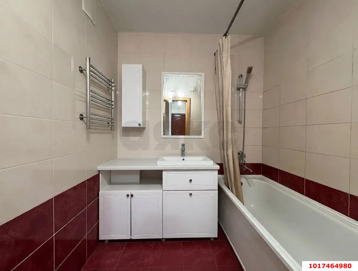 Фото №5: 2-комнатная квартира 63&nbsp;м², 3/16&nbsp;эт. - Краснодар, Прикубанский внутригородской округ, 40 лет Победы, мкр. жилой комплекс Симфония, ул. Российская, 72/6