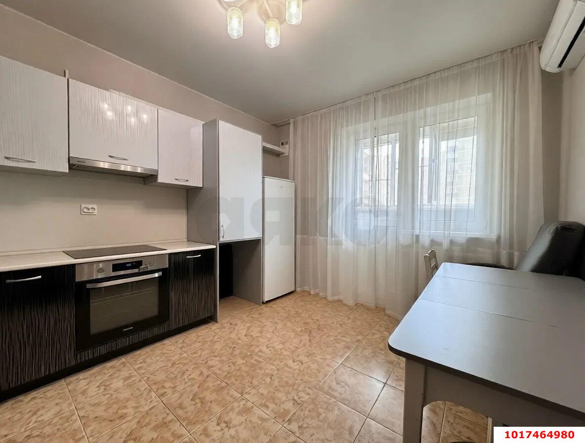 Фото №2: 2-комнатная квартира 63&nbsp;м², 3/16&nbsp;эт. - Краснодар, Прикубанский внутригородской округ, 40 лет Победы, мкр. жилой комплекс Симфония, ул. Российская, 72/6