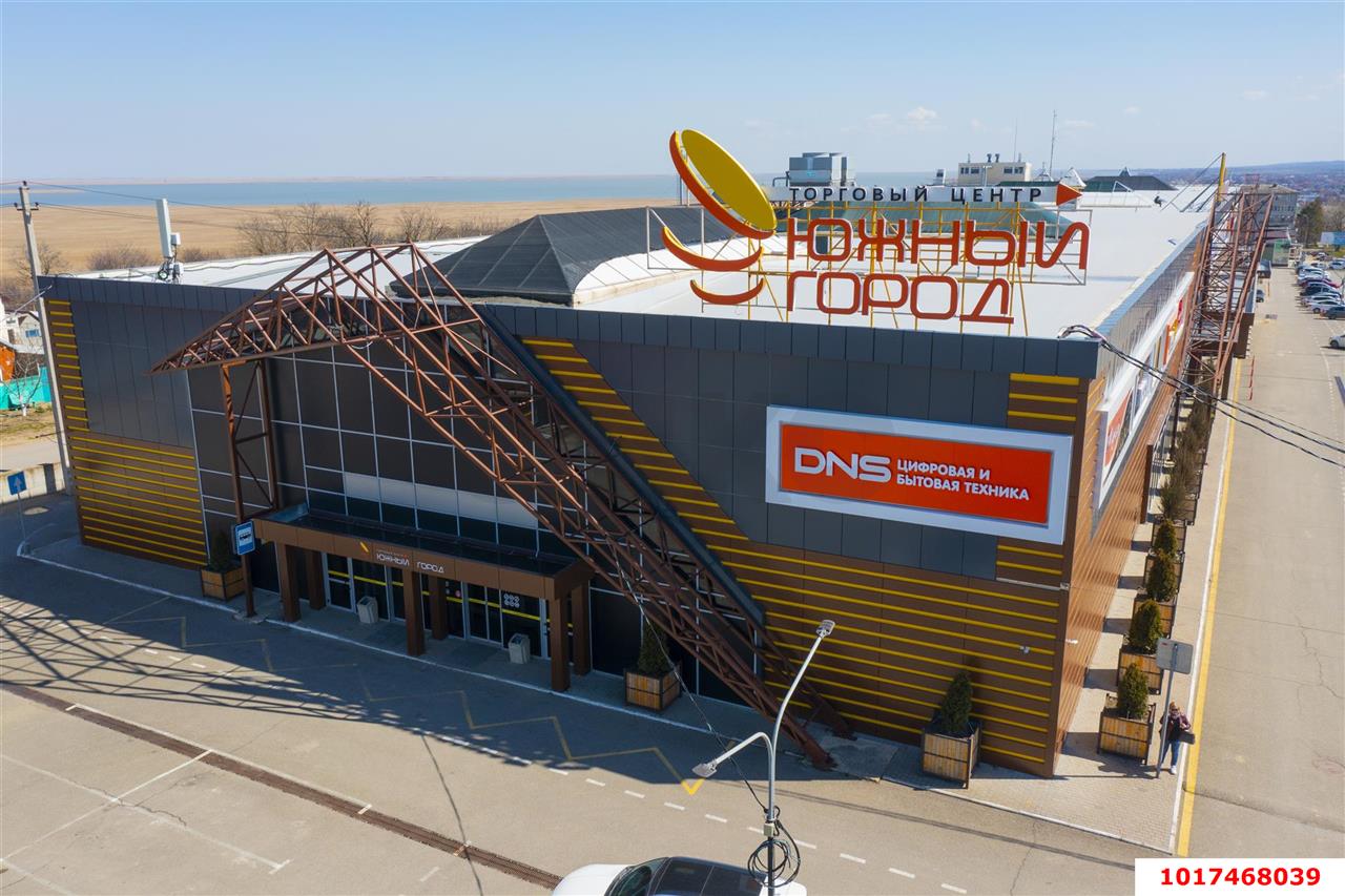 Фото №3: Торговое помещение 2500&nbsp;м², 1/2&nbsp;эт. - Темрюк, мкр. квартал 184, ул. Калинина, 23/1