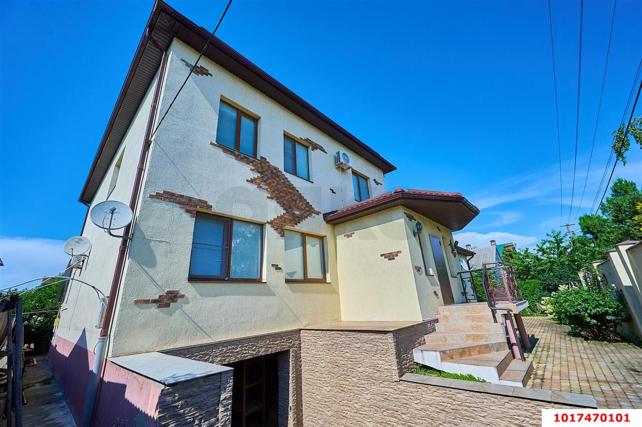 Фото №2: Дом 396&nbsp;м² + 10.06&nbsp;сот., 2&nbsp;эт. - Краснодар, Карасунский внутригородской округ, ж/р Новознаменский, ул. Новодонецкая