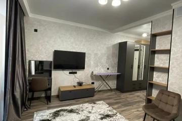 Фото №1: Студия 30&nbsp;м², 13/18&nbsp;эт. - Краснодар, мкр. Образцово, ул. Адмирала Макарова, 5/1