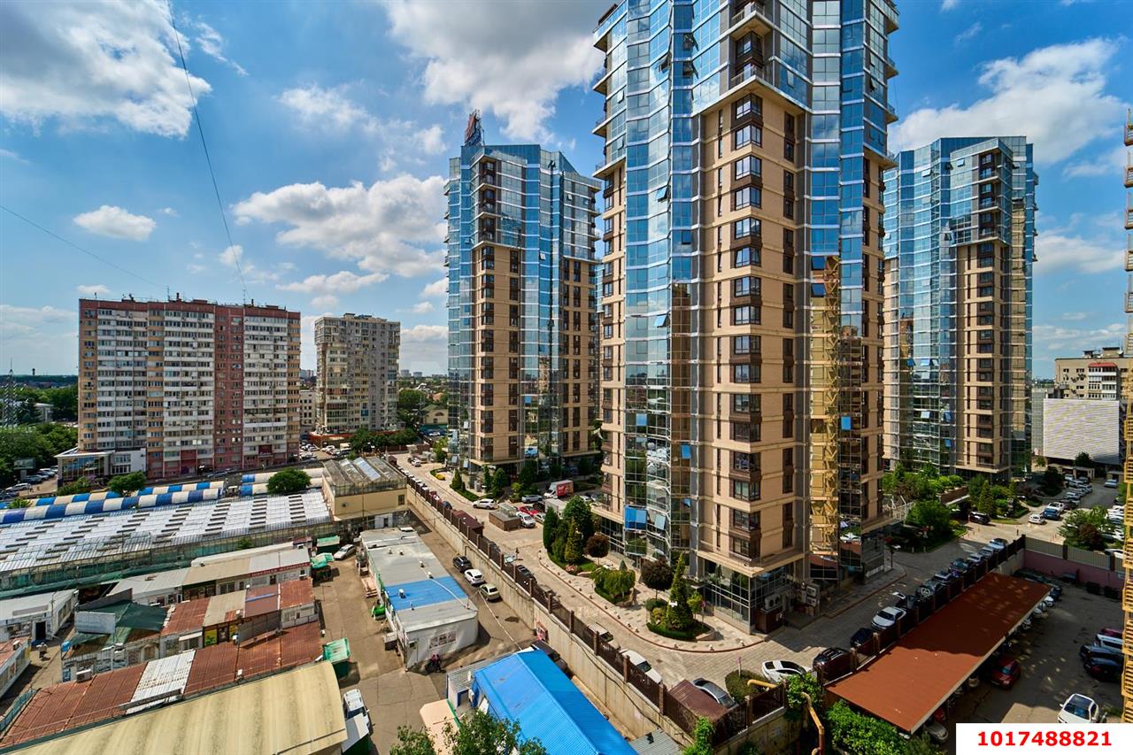 Фото №21: 5+-комнатная квартира 200&nbsp;м², 10/14&nbsp;эт. - Краснодар, Прикубанский внутригородской округ, Отделение № 1 совхоза Солнечный, мкр. Фестивальный, ул. Атарбекова, 5
