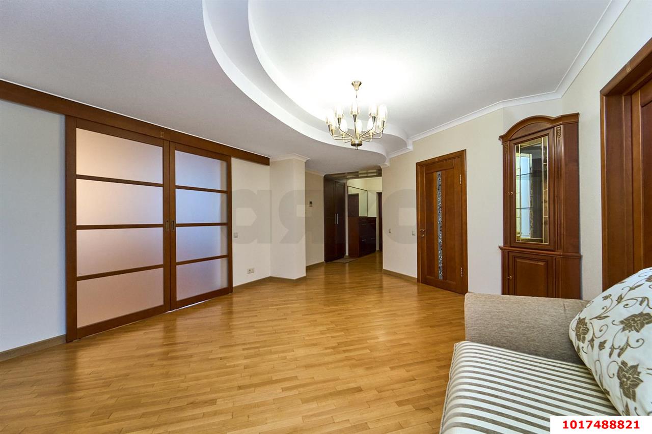 Фото №8: 5+-комнатная квартира 200&nbsp;м², 10/14&nbsp;эт. - Краснодар, Прикубанский внутригородской округ, Отделение № 1 совхоза Солнечный, мкр. Фестивальный, ул. Атарбекова, 5