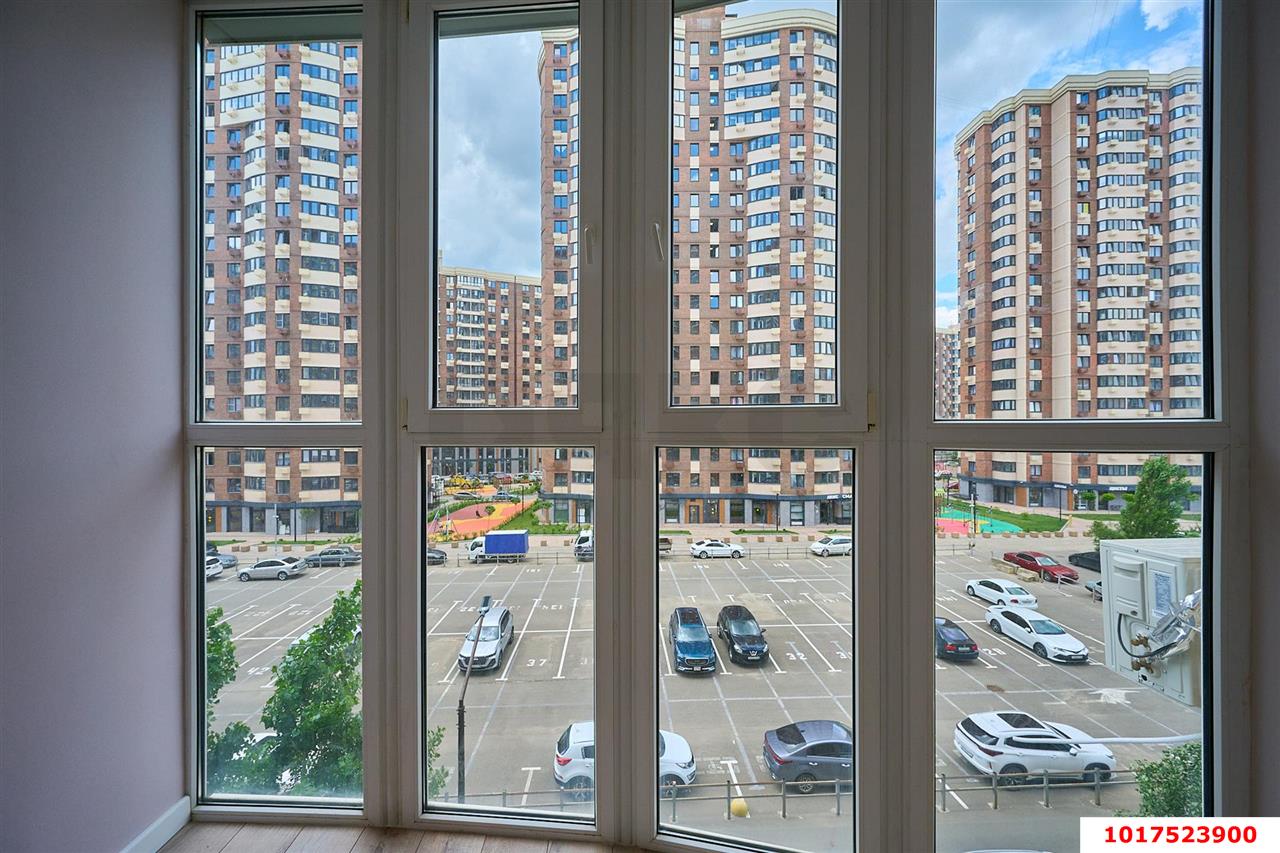 Фото №9: 2-комнатная квартира 66&nbsp;м², 4/24&nbsp;эт. - Краснодар, Прикубанский внутригородской округ, имени Петра Метальникова, мкр. ЖК Времена Года 3, ул. Цезаря Куникова, 24к1