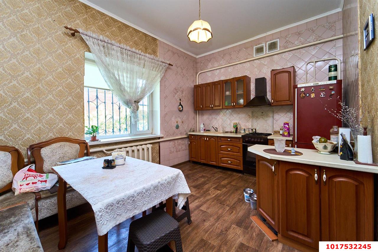 Фото №3: Дом 255&nbsp;м² + 7.55&nbsp;сот., 1&nbsp;эт. - Краснодар, Прикубанский внутригородской округ, Калинино, мкр. Завод Радиоизмерительных Приборов, ул. имени Г.М. Плотниченко
