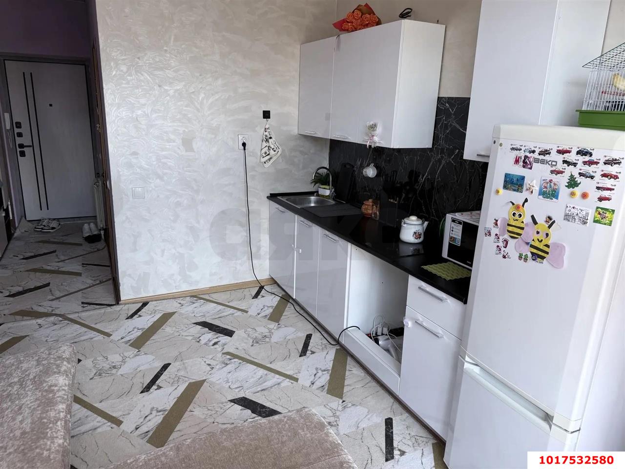 Фото №1: 1-комнатная квартира 38&nbsp;м², 5/6&nbsp;эт. - Краснодар, Прикубанский внутригородской округ, мкр. Музыкальный, ул. Агрохимическая, 105