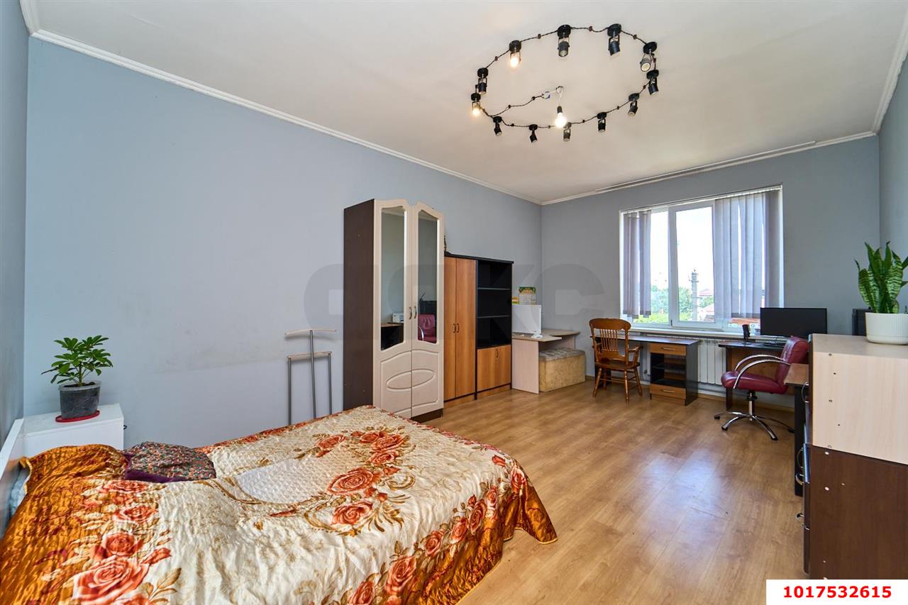 Фото №10: Дом 466&nbsp;м² + 8.07&nbsp;сот., 2&nbsp;эт. - Краснодар, Прикубанский внутригородской округ, Калинино, мкр. Завод Радиоизмерительных Приборов, ул. Белозёрная, 29
