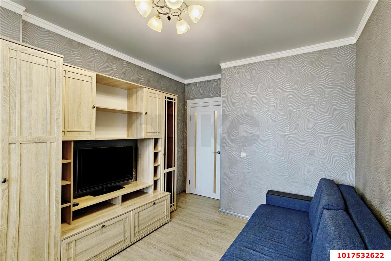 Фото №2: 1-комнатная квартира 43&nbsp;м², 7/10&nbsp;эт. - Краснодар, Прикубанский внутригородской округ, Россинского, мкр. жилой комплекс Инсити-Парк, ул. Командорская, 1/3