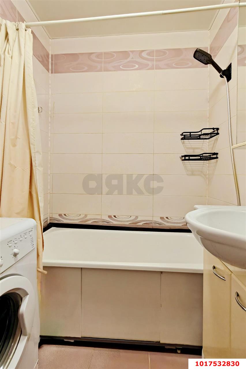 Фото №8: 1-комнатная квартира 43&nbsp;м², 7/16&nbsp;эт. - Краснодар, Прикубанский внутригородской округ, мкр. Восточно-Кругликовский, ул. имени 40-летия Победы, 101