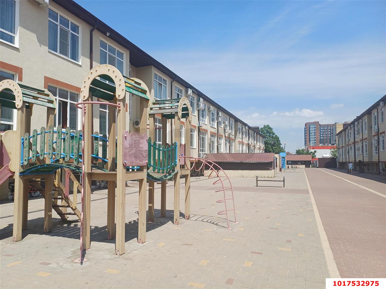 Фото №18: 3-комнатная квартира 100&nbsp;м², 2/3&nbsp;эт. - Краснодар, Прикубанский внутригородской округ, мкр. Фестивальный, ул. Сергея Михалёва, 2Б