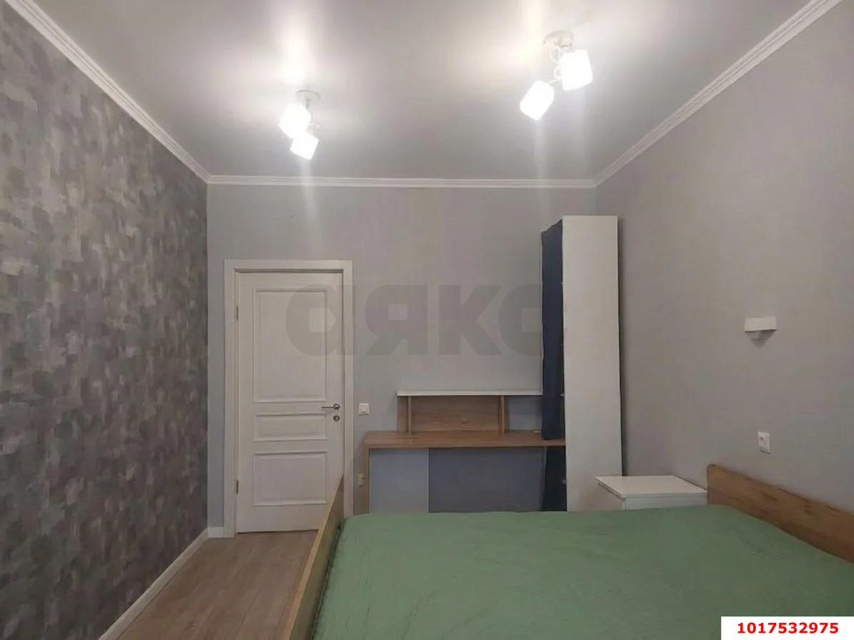 Фото №7: 3-комнатная квартира 100&nbsp;м², 2/3&nbsp;эт. - Краснодар, Прикубанский внутригородской округ, мкр. Фестивальный, ул. Сергея Михалёва, 2Б