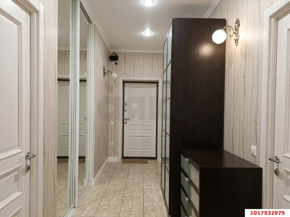 Фото №13: 3-комнатная квартира 100&nbsp;м², 2/3&nbsp;эт. - Краснодар, Прикубанский внутригородской округ, мкр. Фестивальный, ул. Сергея Михалёва, 2Б