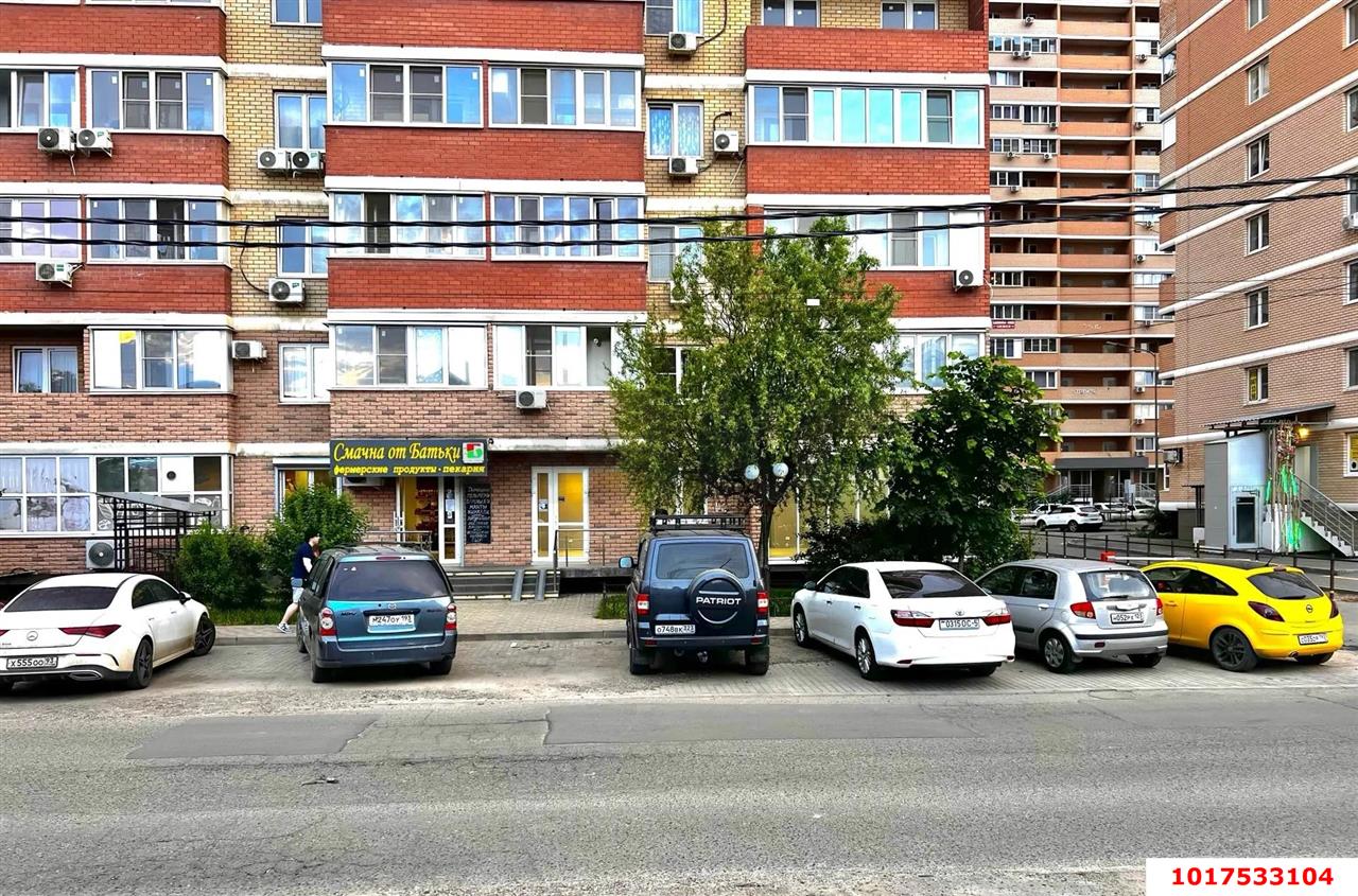 Фото №1: Торговое помещение 97&nbsp;м², 1/16&nbsp;эт. - Краснодар, Прикубанский внутригородской округ, имени Петра Метальникова, мкр. ЖК Победный, ул. Евгении Жигуленко, 13к2