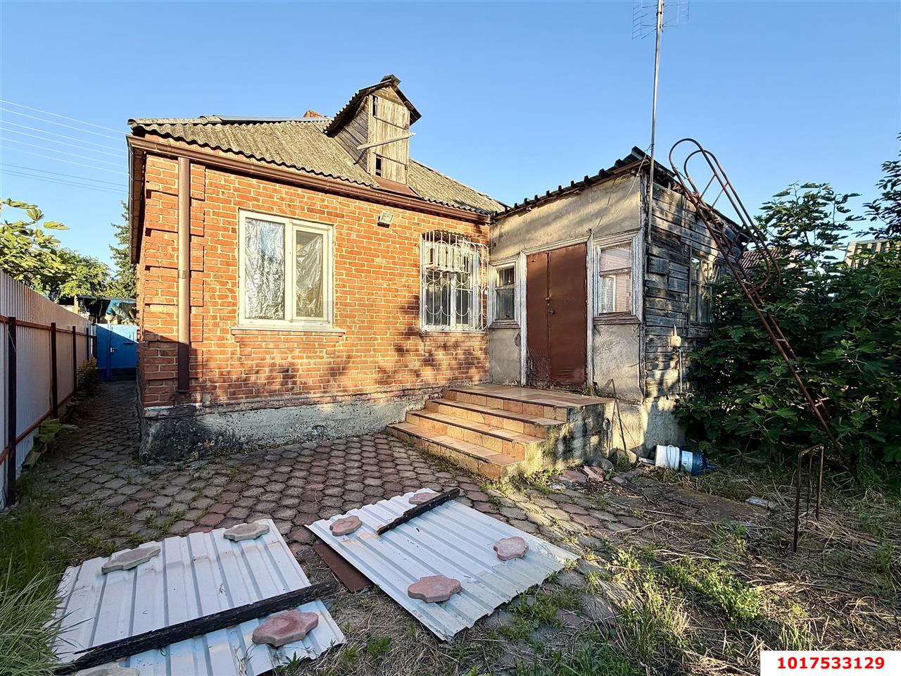 Фото №1: Часть дома 35&nbsp;м² + 2.2&nbsp;сот., 1&nbsp;эт. - Краснодар, Прикубанский внутригородской округ, мкр. 9-й километр, ул. Ленинградская, 93