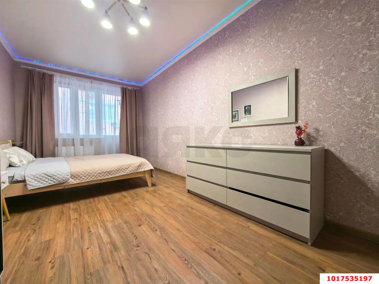 Фото №8: 2-комнатная квартира 64&nbsp;м², 5/7&nbsp;эт. - Краснодар, Прикубанский внутригородской округ, Завод Радиоизмерительных Приборов, Музыкальный, мкр. Ростовское Шоссе, ул. Жигулёвская, 15