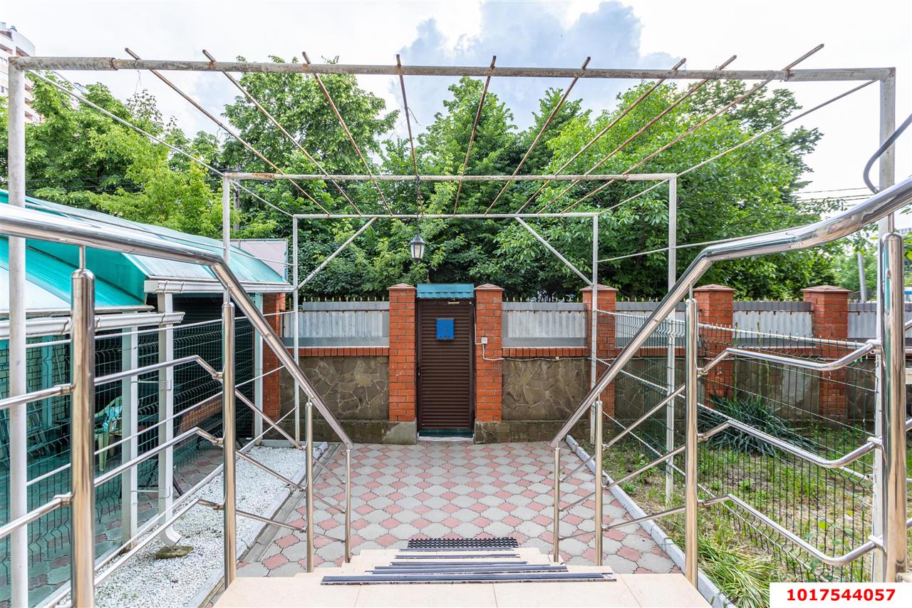 Фото №6: Дом 226&nbsp;м² + 2.91&nbsp;сот., 2&nbsp;эт. - Краснодар, Карасунский внутригородской округ, ж/м Пашковский, ул. Курортная