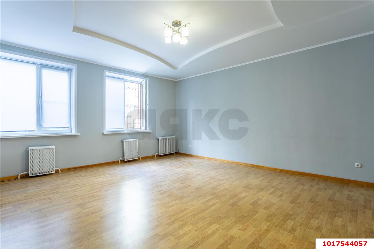 Фото №20: Дом 226&nbsp;м² + 2.91&nbsp;сот., 2&nbsp;эт. - Краснодар, Карасунский внутригородской округ, ж/м Пашковский, ул. Курортная