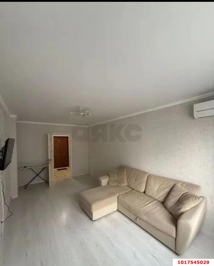 Фото №4: 1-комнатная квартира 48&nbsp;м², 13/17&nbsp;эт. - Краснодар, Прикубанский внутригородской округ, Музыкальный, мкр. ЖК Времена Года, ул. Евгении Жигуленко, 4