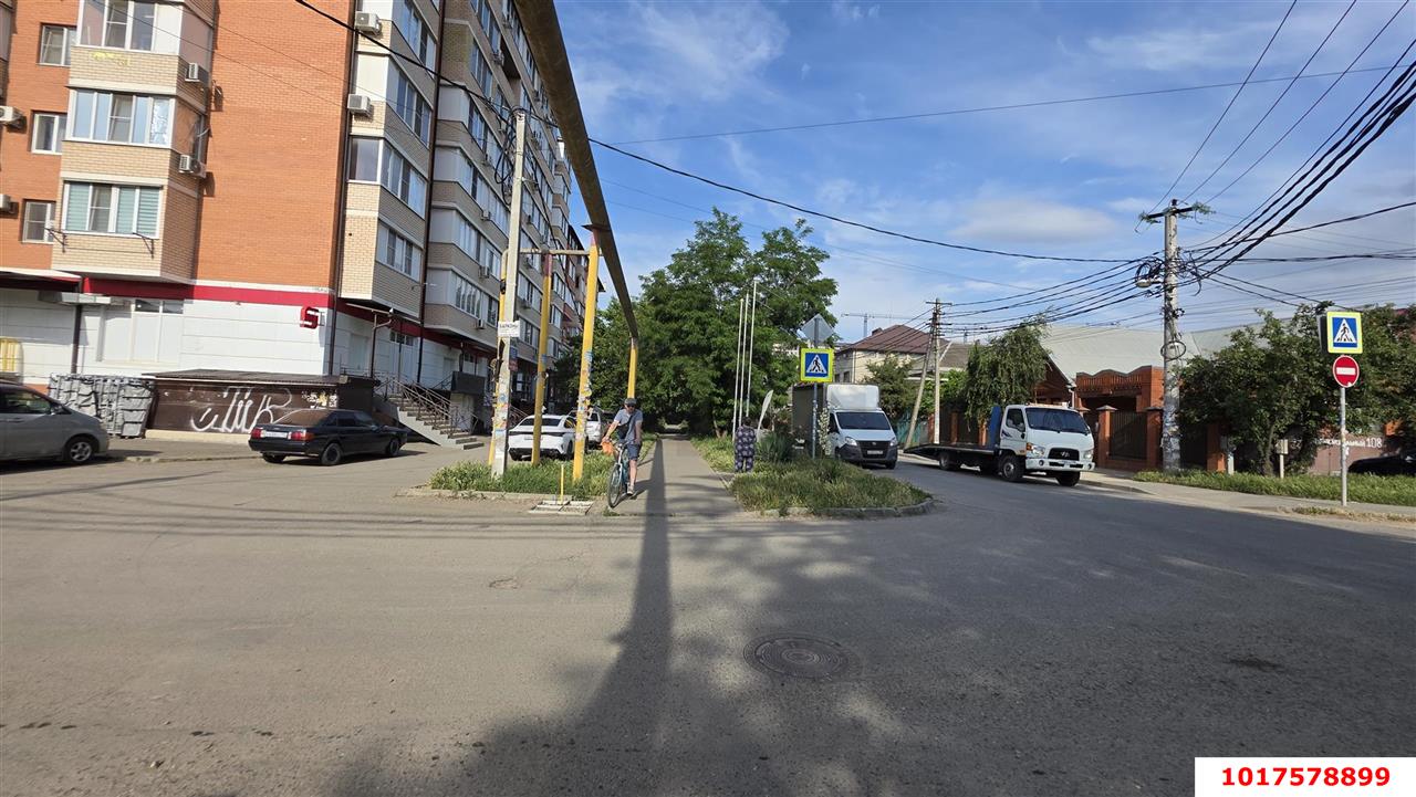 Фото №2: Торговое помещение 58&nbsp;м², -1/6&nbsp;эт. - Краснодар, Прикубанский внутригородской округ, Калинино, Завод Радиоизмерительных Приборов, мкр. жилой комплекс Красивый, пер. Топольковый, 13