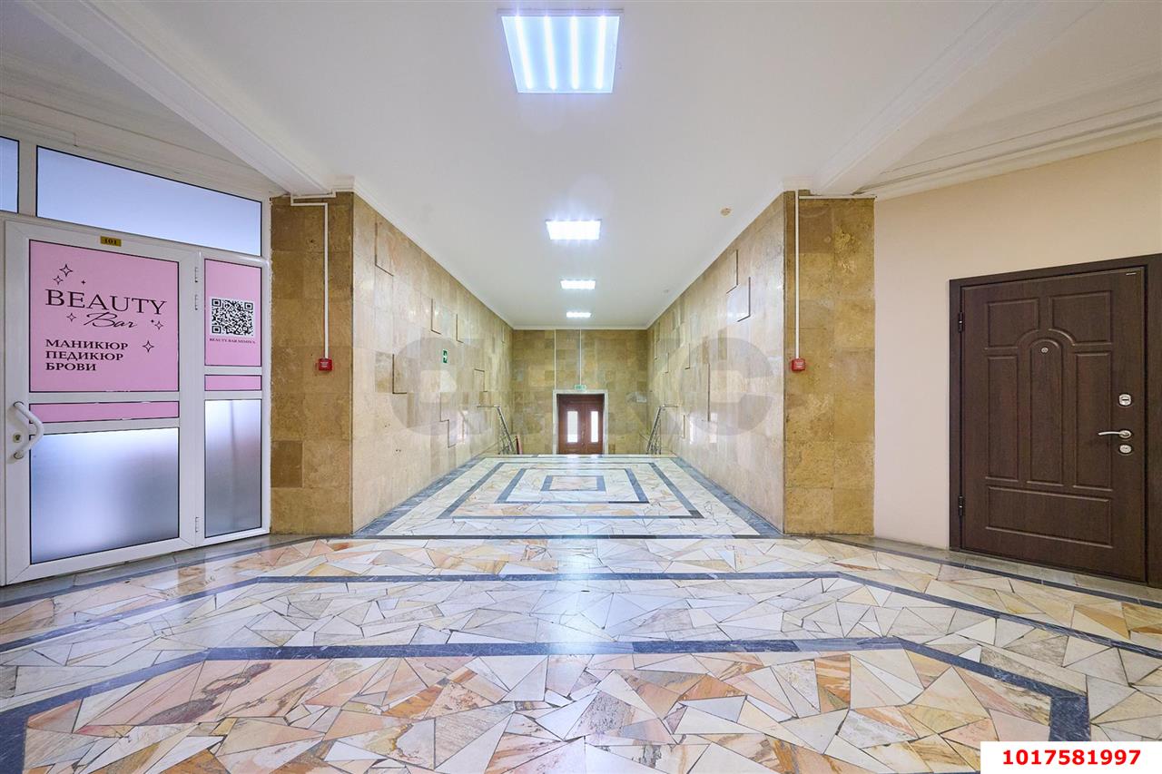Фото №17: Офисное помещение 171&nbsp;м², 3/4&nbsp;эт. - Краснодар, Центральный внутригородской округ, мкр. Центральный, ул. Чапаева, 94