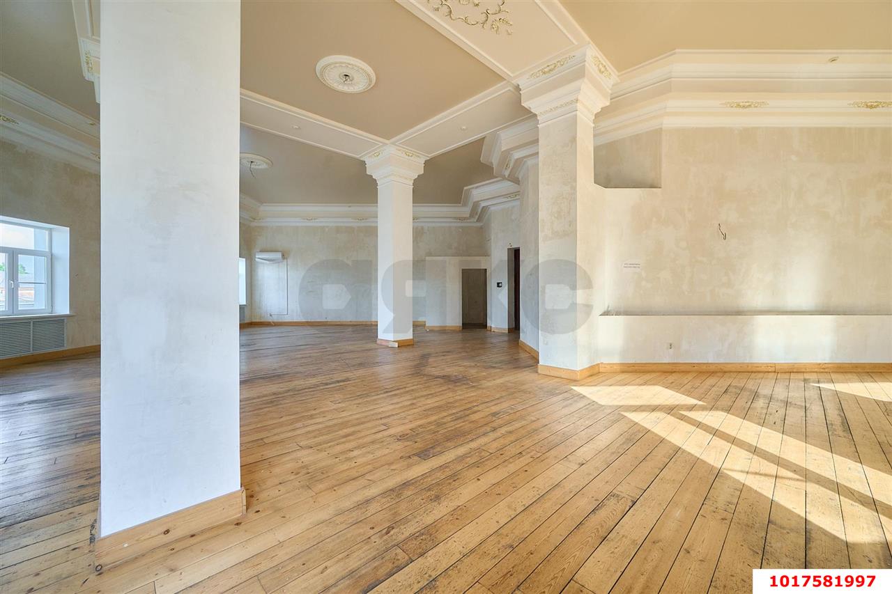 Фото №11: Офисное помещение 171&nbsp;м², 3/4&nbsp;эт. - Краснодар, Центральный внутригородской округ, мкр. Центральный, ул. Чапаева, 94