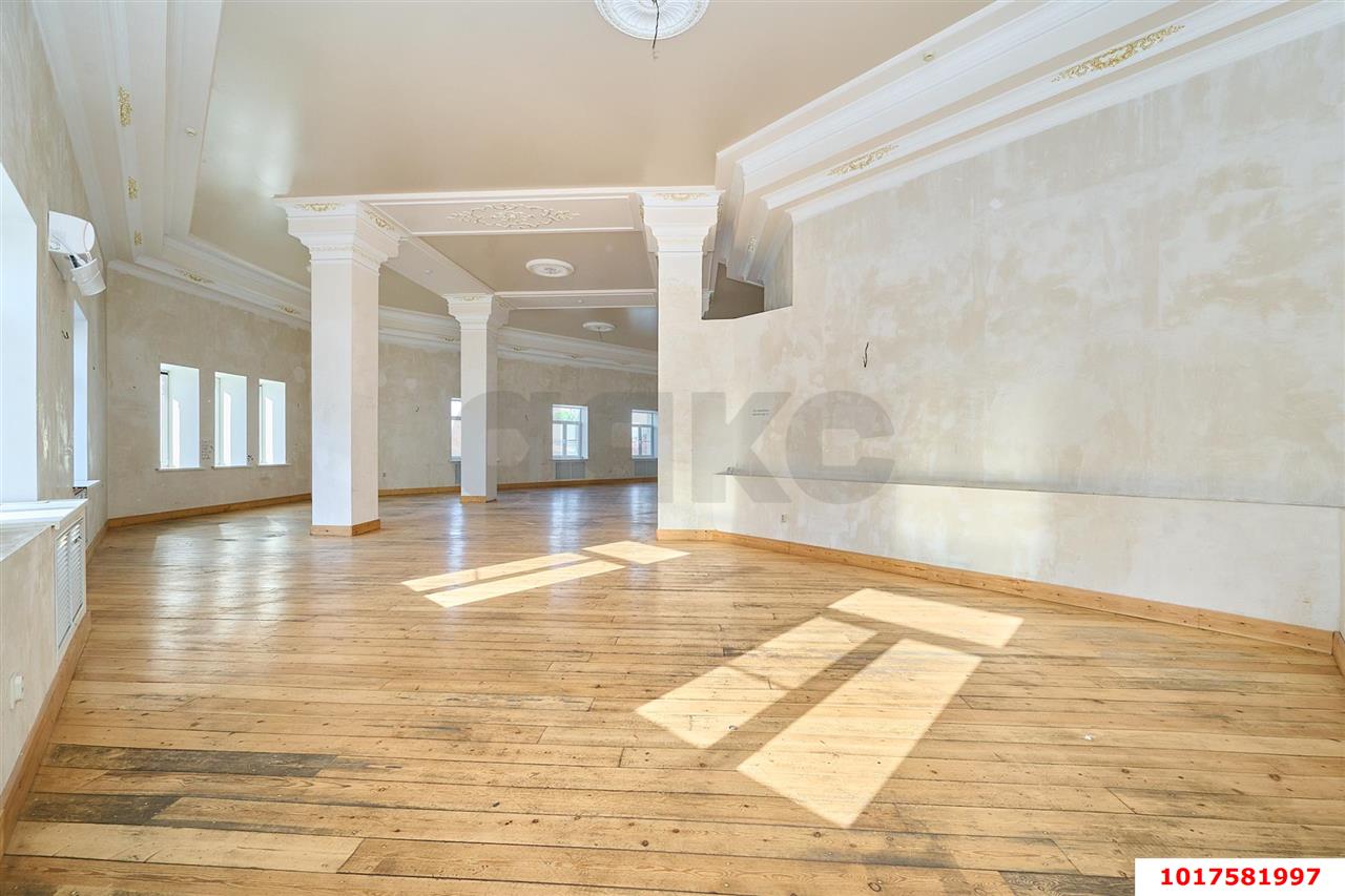 Фото №9: Офисное помещение 171&nbsp;м², 3/4&nbsp;эт. - Краснодар, Центральный внутригородской округ, мкр. Центральный, ул. Чапаева, 94