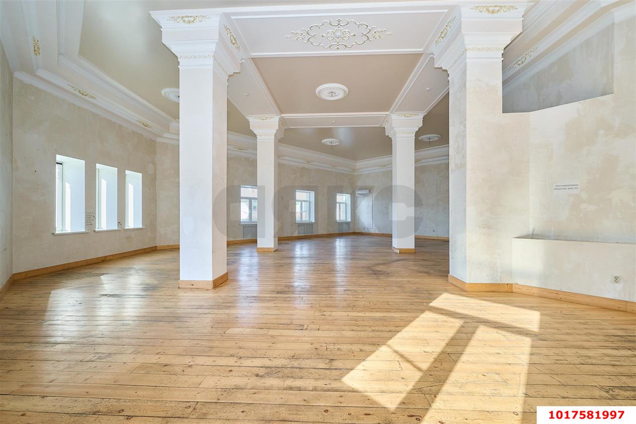 Фото №10: Офисное помещение 171&nbsp;м², 3/4&nbsp;эт. - Краснодар, Центральный внутригородской округ, мкр. Центральный, ул. Чапаева, 94