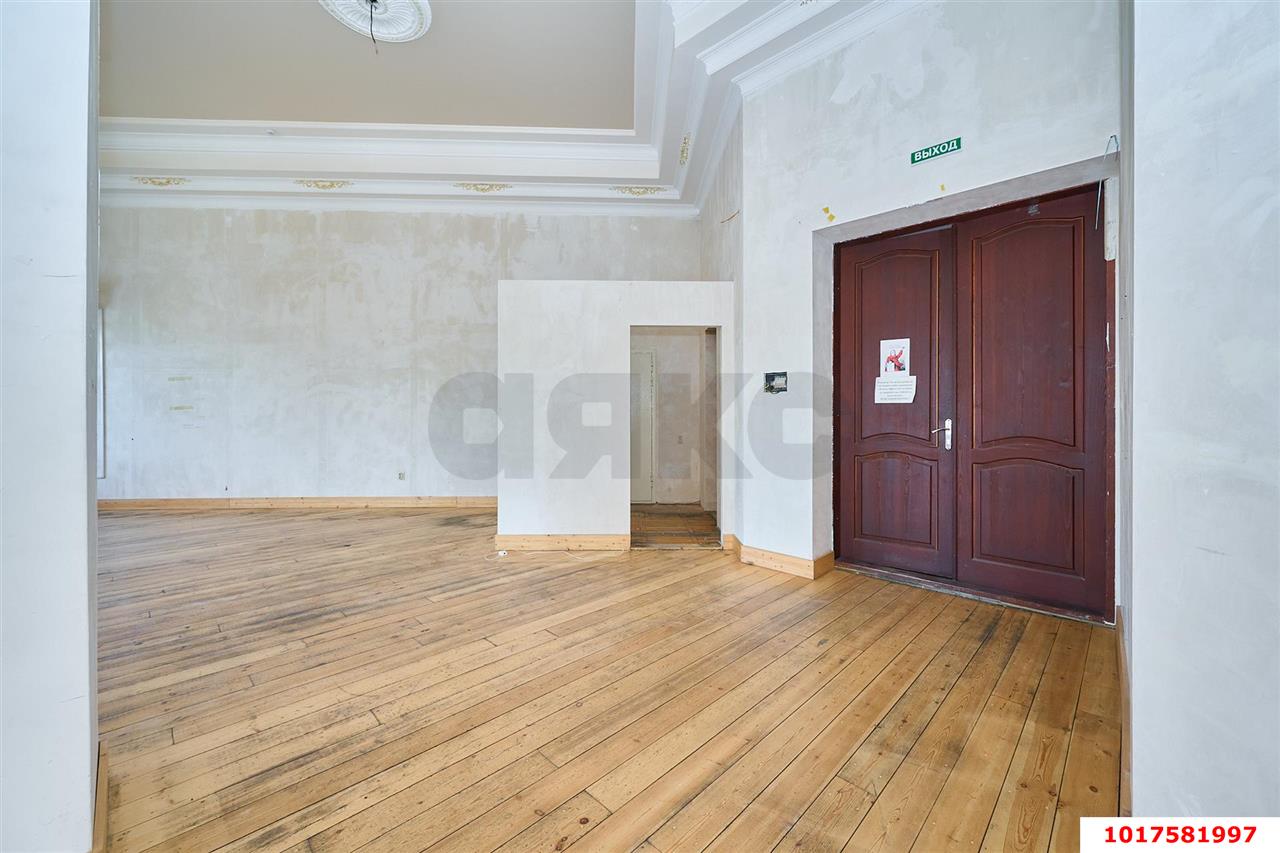 Фото №15: Офисное помещение 171&nbsp;м², 3/4&nbsp;эт. - Краснодар, Центральный внутригородской округ, мкр. Центральный, ул. Чапаева, 94