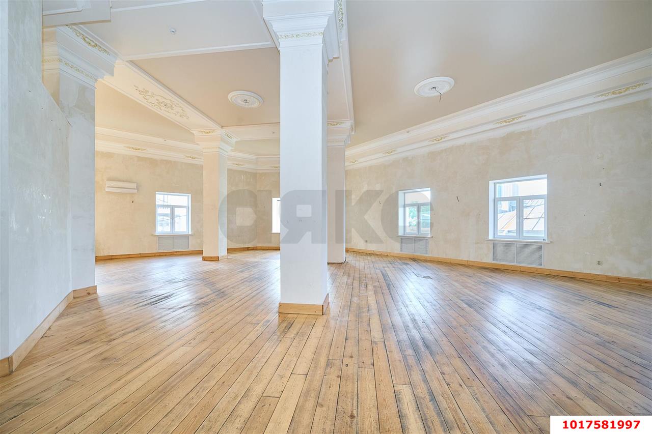 Фото №14: Офисное помещение 171&nbsp;м², 3/4&nbsp;эт. - Краснодар, Центральный внутригородской округ, мкр. Центральный, ул. Чапаева, 94