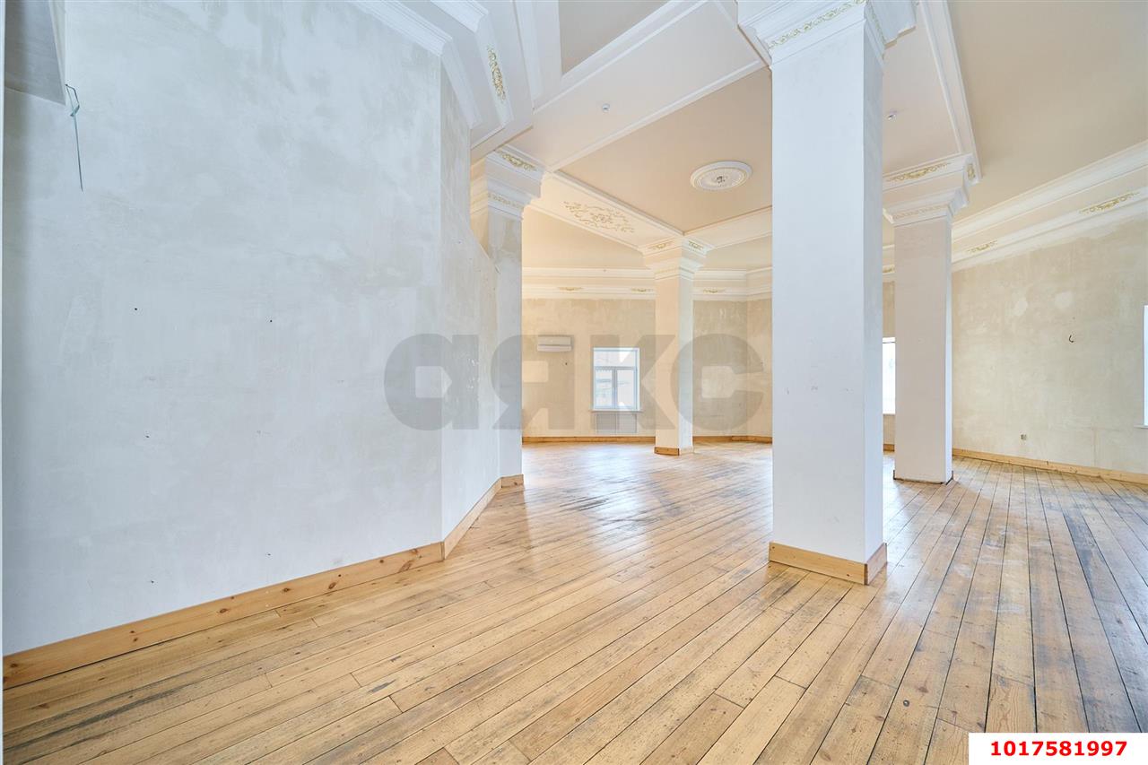 Фото №13: Офисное помещение 171&nbsp;м², 3/4&nbsp;эт. - Краснодар, Центральный внутригородской округ, мкр. Центральный, ул. Чапаева, 94