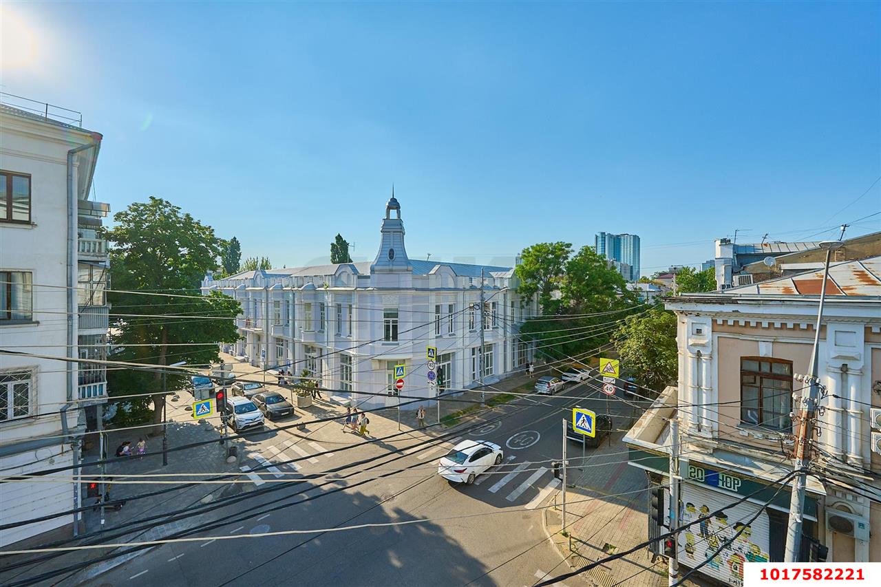 Фото №14: Офисное помещение 320&nbsp;м², 4/4&nbsp;эт. - Краснодар, Центральный внутригородской округ, мкр. Центральный, ул. Чапаева, 94