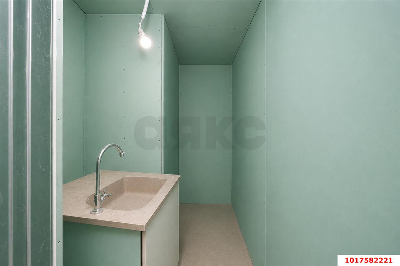 Фото №9: Офисное помещение 320&nbsp;м², 4/4&nbsp;эт. - Краснодар, Центральный внутригородской округ, мкр. Центральный, ул. Чапаева, 94