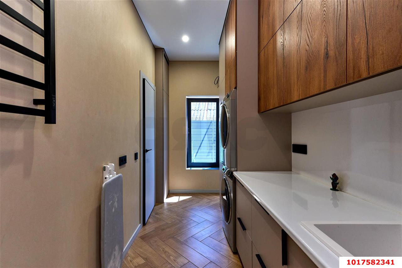 Фото №48: Дом 406&nbsp;м² + 8.2&nbsp;сот., 2&nbsp;эт. - Крымск, ул. Троицкая