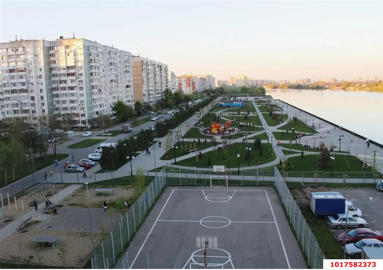 Фото №19: 3-комнатная квартира 110&nbsp;м², 11/16&nbsp;эт. - Краснодар, Западный внутригородской округ, мкр. Юбилейный, пр-кт Чекистов, 26