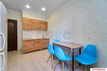 Фото №1: 2-комнатная квартира 52&nbsp;м², 13/25&nbsp;эт. - Краснодар, мкр. ЖК Москва, ул. Российская, 79/3к2