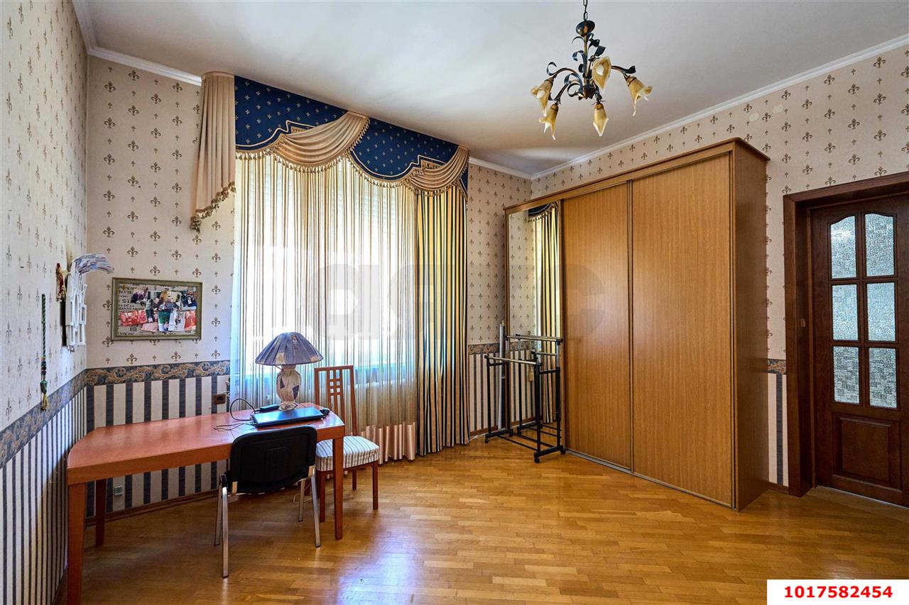 Фото №21: Дом 367&nbsp;м² + 12&nbsp;сот., 3&nbsp;эт. - Краснодар, Прикубанский внутригородской округ, мкр. Музыкальный, ул. Агрохимическая