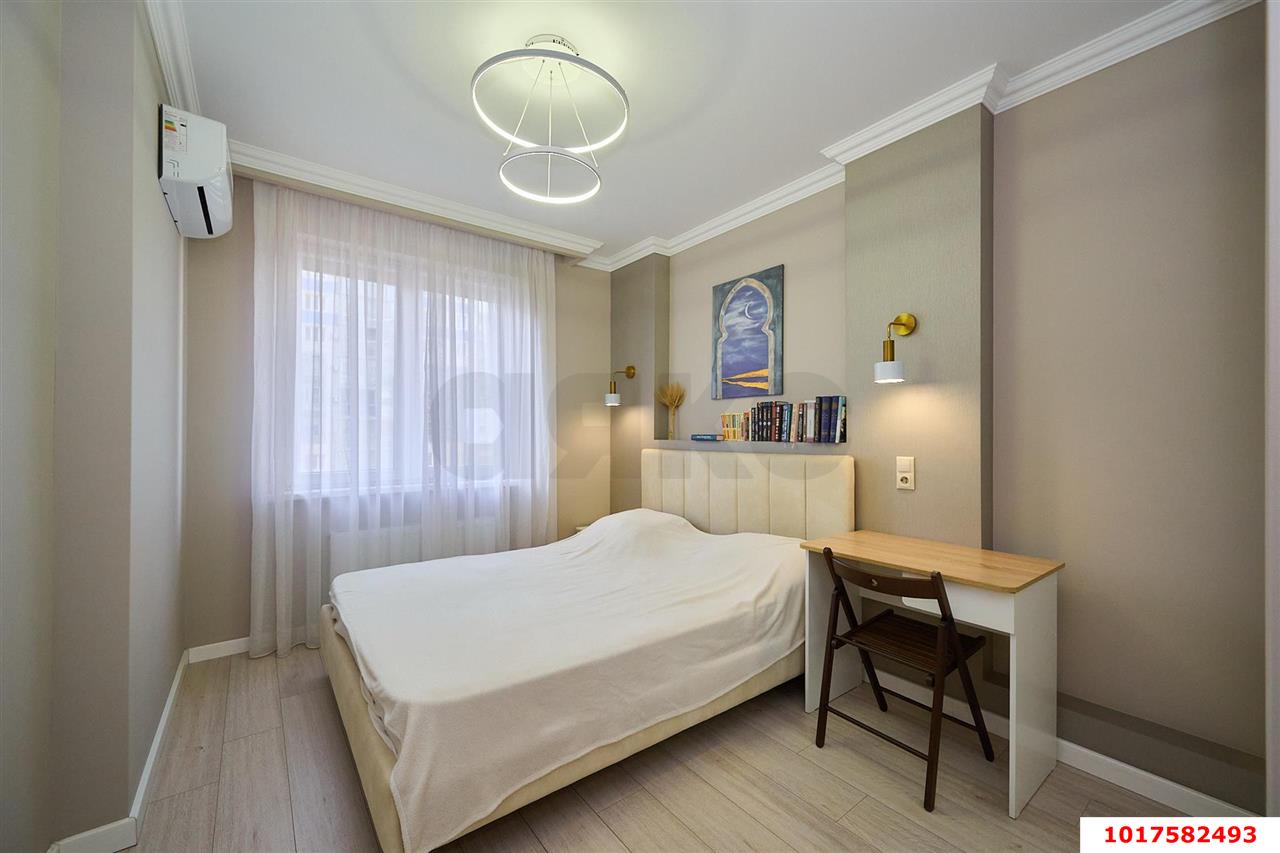 Фото №3: 2-комнатная квартира 70&nbsp;м², 12/22&nbsp;эт. - Краснодар, Карасунский внутригородской округ, Хлопчато-бумажный Комбинат, мкр. жилой комплекс Аквамарин, ул. Уральская, 75к1