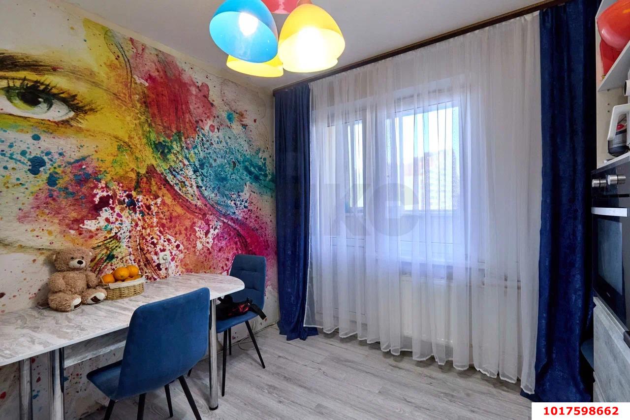Фото №2: 2-комнатная квартира 70&nbsp;м², 6/16&nbsp;эт. - Краснодар, Прикубанский внутригородской округ, мкр. Восточно-Кругликовский, ул. Героев-Разведчиков, 26