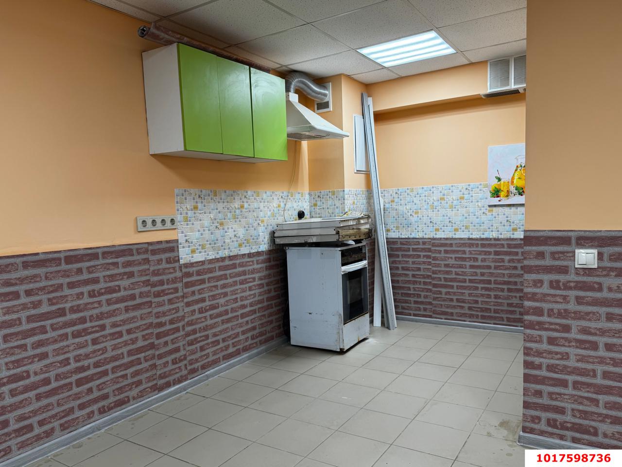 Фото №2: Офисное помещение 67&nbsp;м², 4&nbsp;эт. - Краснодар, Карасунский внутригородской округ, ж/р Новознаменский, ул. Есенина, 30Б
