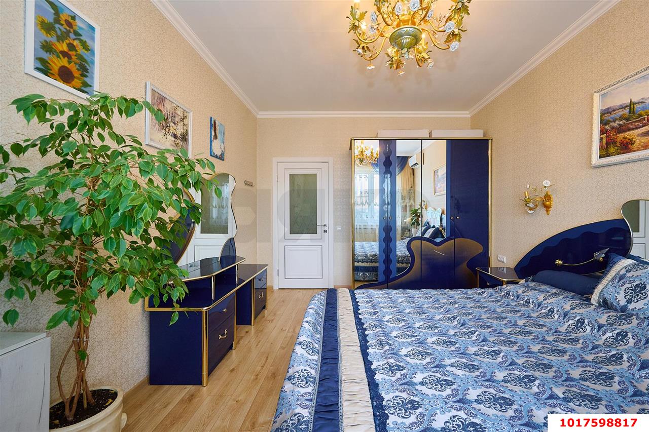 Фото №10: 2-комнатная квартира 75&nbsp;м², 13/19&nbsp;эт. - Краснодар, Западный внутригородской округ, мкр. Горгаз, ул. Николая Кондратенко, 6к2