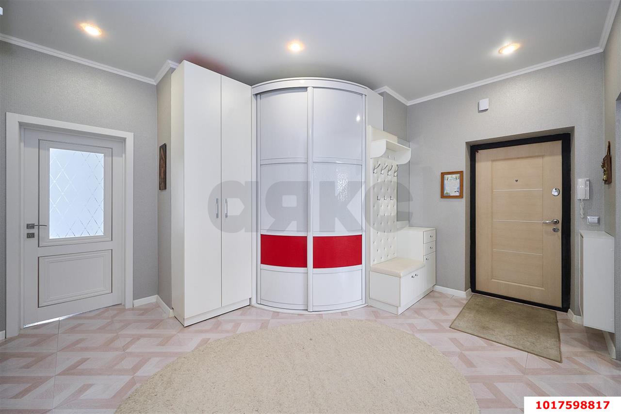 Фото №23: 2-комнатная квартира 75&nbsp;м², 13/19&nbsp;эт. - Краснодар, Западный внутригородской округ, мкр. Горгаз, ул. Николая Кондратенко, 6к2