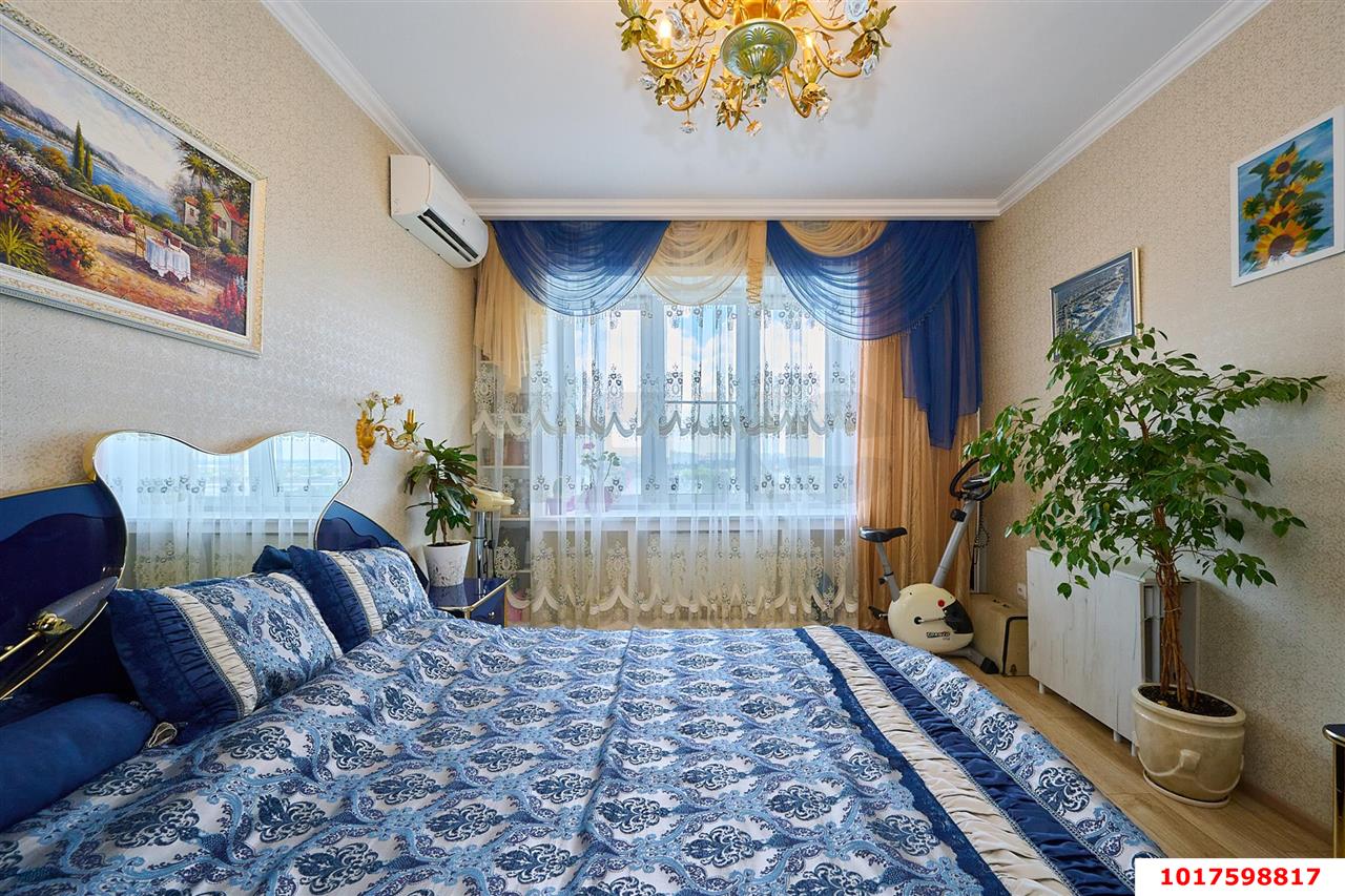 Фото №8: 2-комнатная квартира 75&nbsp;м², 13/19&nbsp;эт. - Краснодар, Западный внутригородской округ, мкр. Горгаз, ул. Николая Кондратенко, 6к2