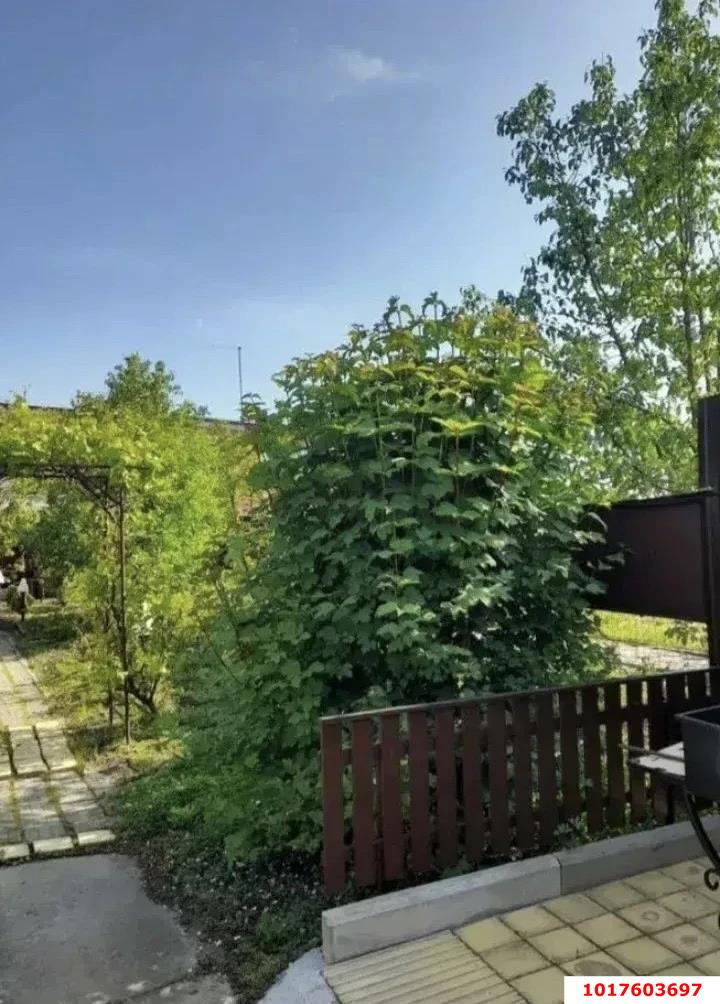 Фото №4: 3-комнатная квартира 92&nbsp;м², 2/2&nbsp;эт. - Адыгейск, пр-кт Ленина, 44
