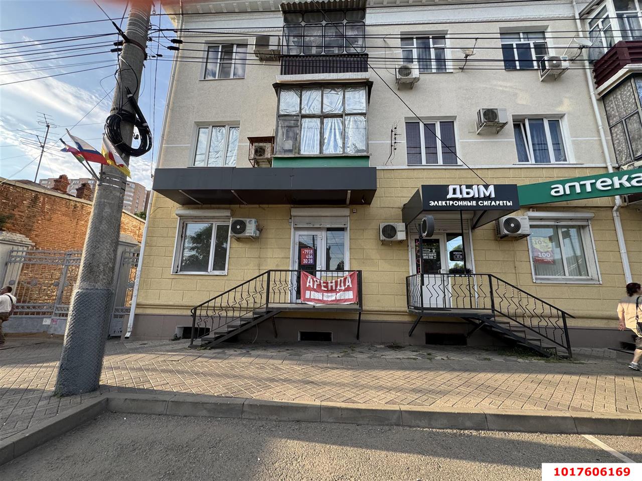 Фото №4: Торговое помещение 32&nbsp;м², 1/3&nbsp;эт. - Краснодар, Центральный внутригородской округ, мкр. Центральный, ул. Северная, 347