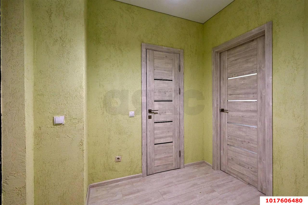 Фото №7: 1-комнатная квартира 42&nbsp;м², 8/8&nbsp;эт. - Краснодар, Прикубанский внутригородской округ, Славянский, мкр. Светлоград, ул. Красных Партизан, 1/4к9
