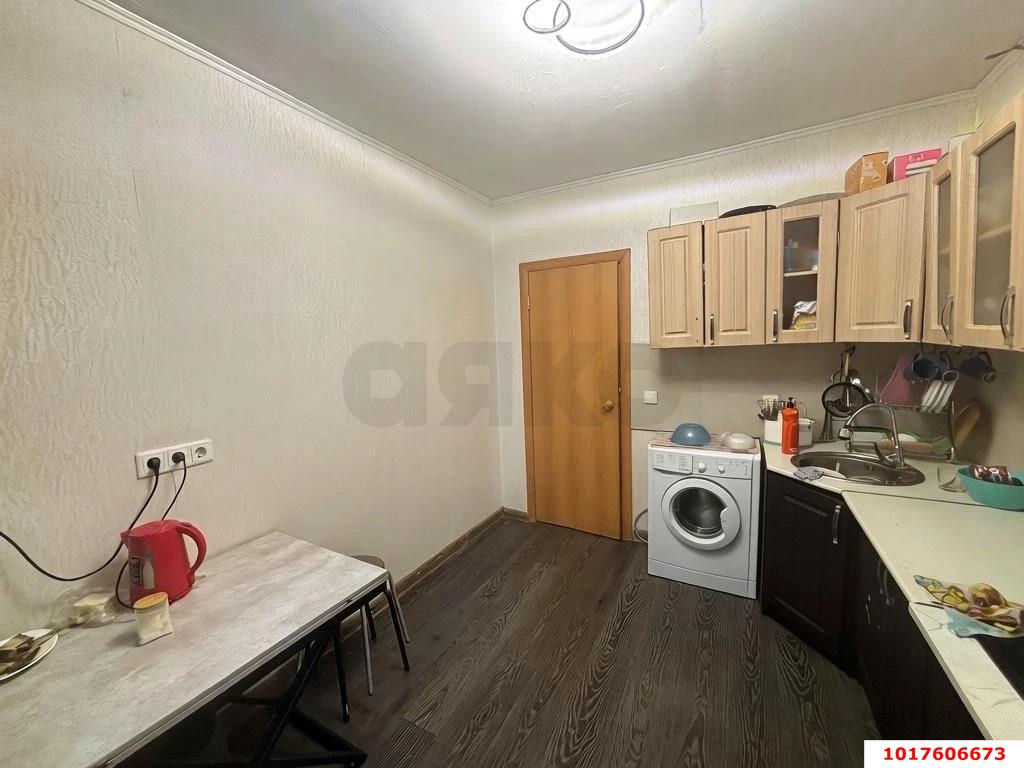 Фото №3: 3-комнатная квартира 78&nbsp;м², 1/10&nbsp;эт. - Краснодар, Прикубанский внутригородской округ, мкр. имени Н.И. Вавилова, ул. Вавилова, 18