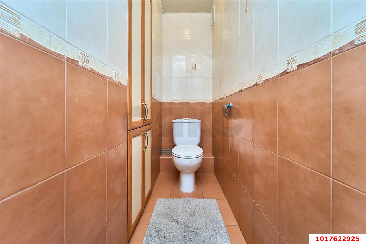 Фото №6: 2-комнатная квартира 74&nbsp;м², 2/14&nbsp;эт. - Краснодар, Западный внутригородской округ, мкр. Юбилейный, ул. Рождественская набережная, 31
