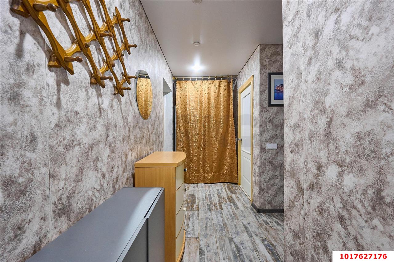 Фото №6: 2-комнатная квартира 47&nbsp;м², 3/5&nbsp;эт. - Краснодар, Западный внутригородской округ, мкр. Горгаз, ул. Южная, 26